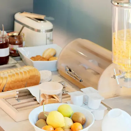 فندق Lemon