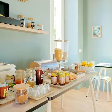 Lemon Hotel Mentona